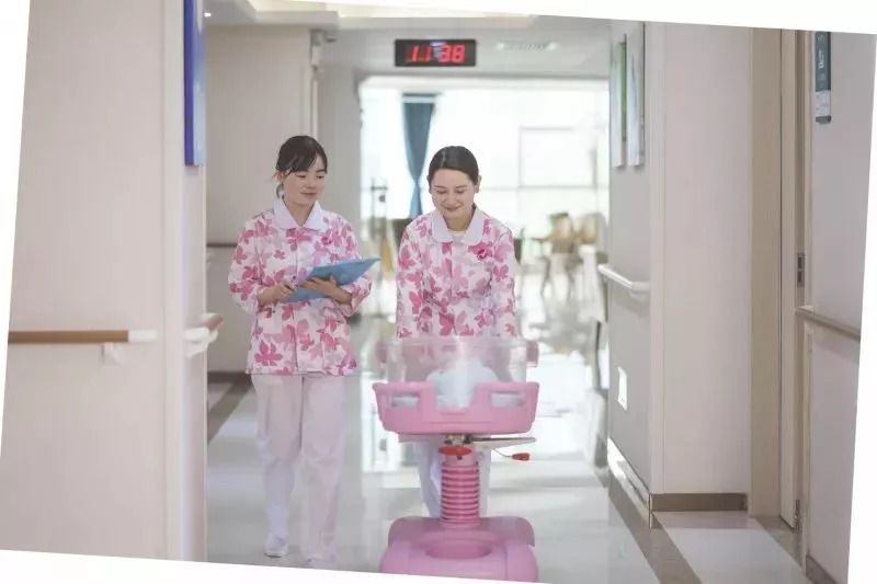 科学坐月子丨酒店式月子会所or医疗级月子中心？